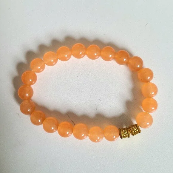 Peach Aventurine stretchy bracelet. - Picture 2 of 4
